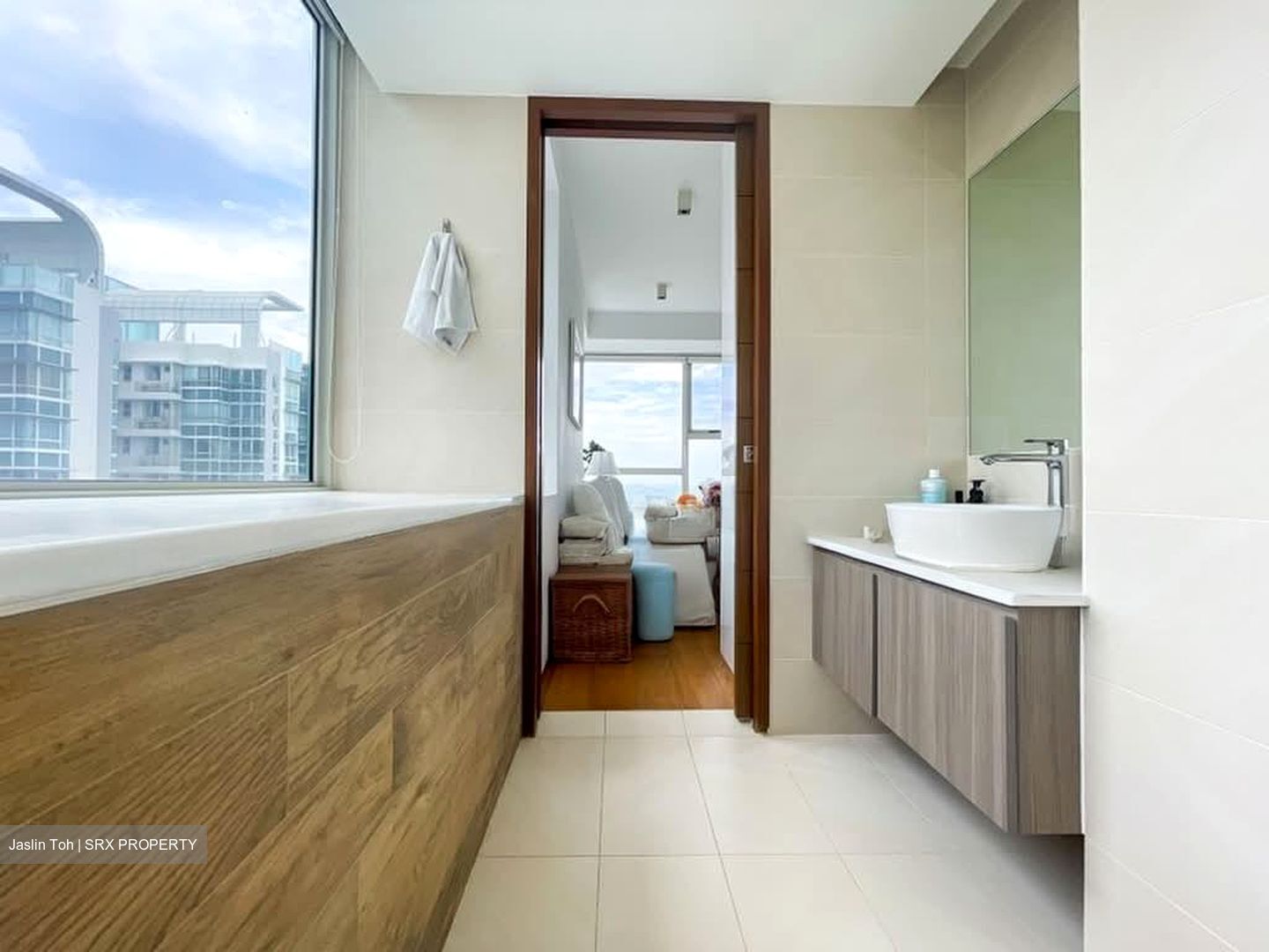 Fort Road (D15), Condominium #601619581